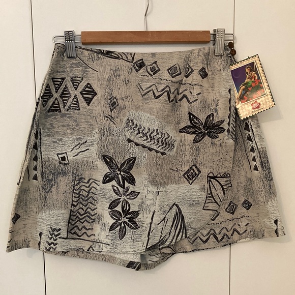 Hilo Hattie Pants - Hilo Hattie skort skirt size small 100% cotton